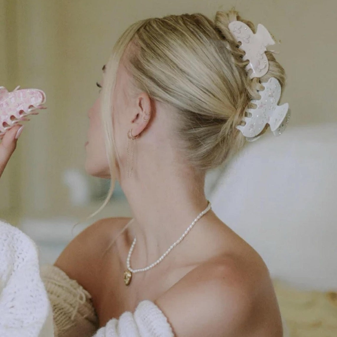 Shark Clip High-Grade Acetate Hair Claw (Retro Flower)