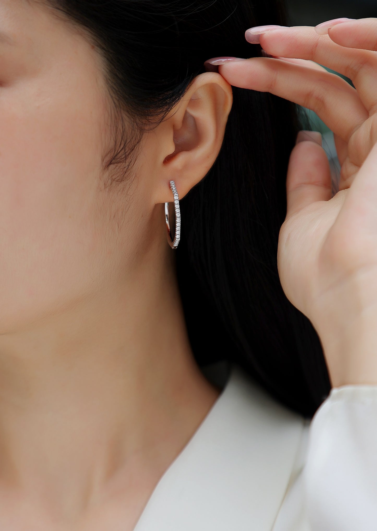 Modern Platinum-Plated Diamonds Earrings