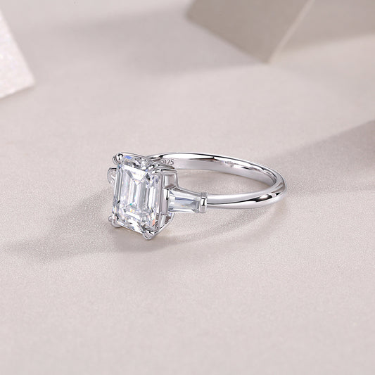 Starry Sky Mirror - A Fashionable Diamond Ring Set with Moissanite