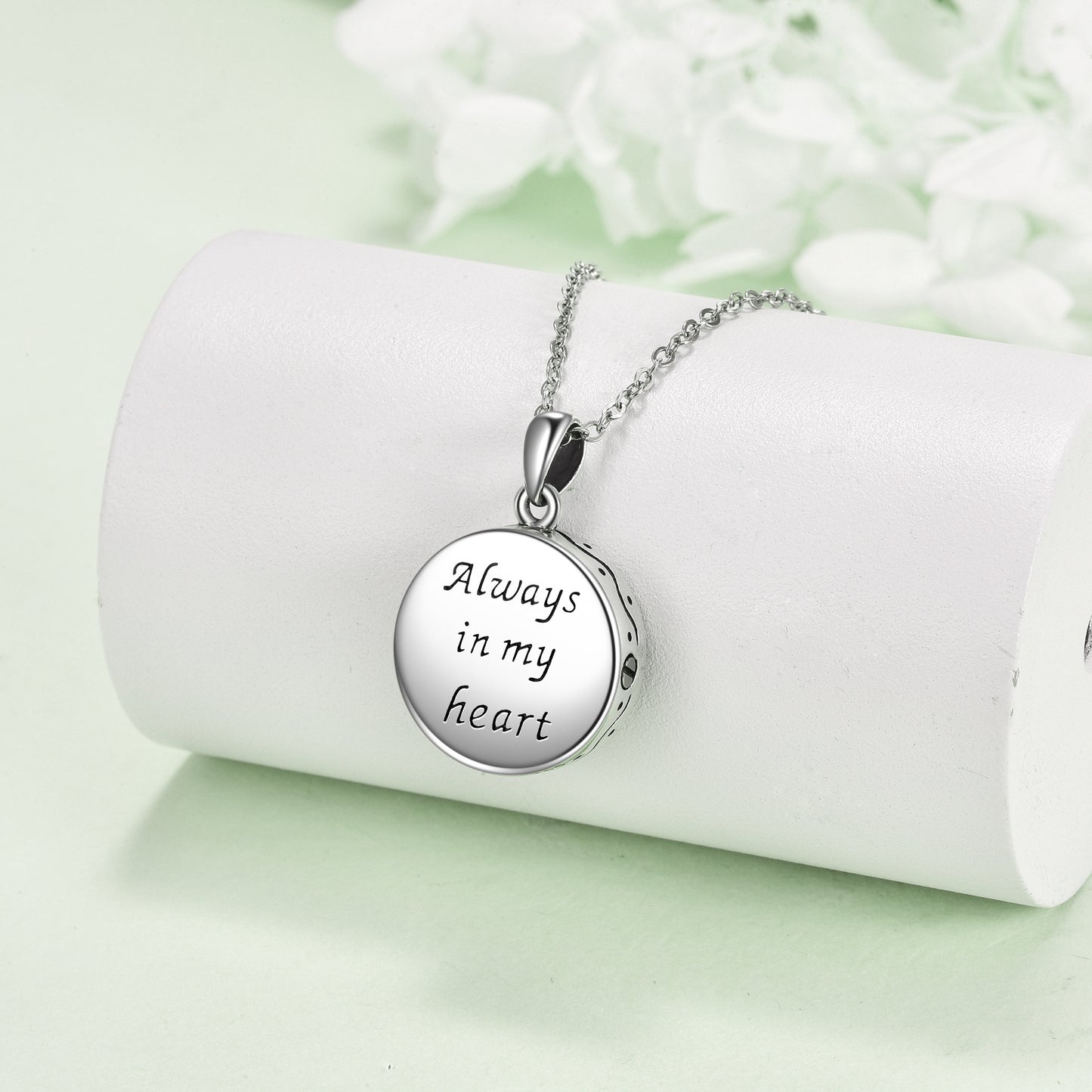 Knot Moon – Tree of Life Necklaces for Memory