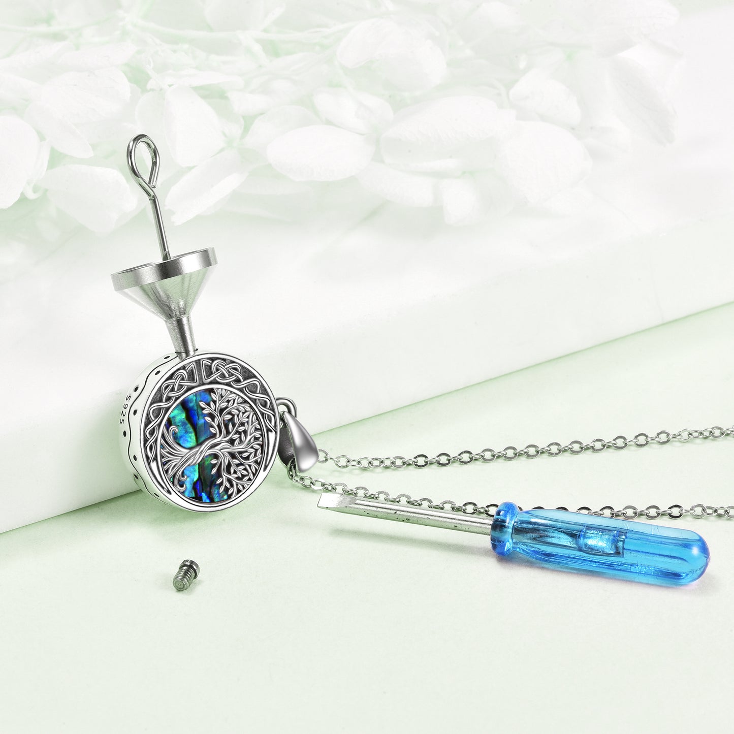 Knot Moon – Tree of Life Necklaces for Memory