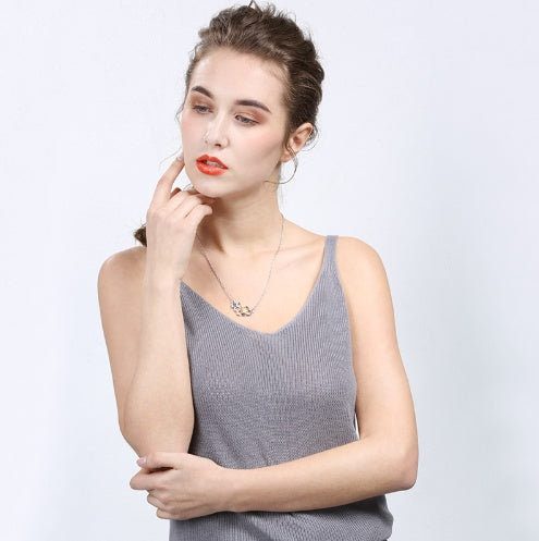 X & P Charm Honeycomb Bee Necklace for Women