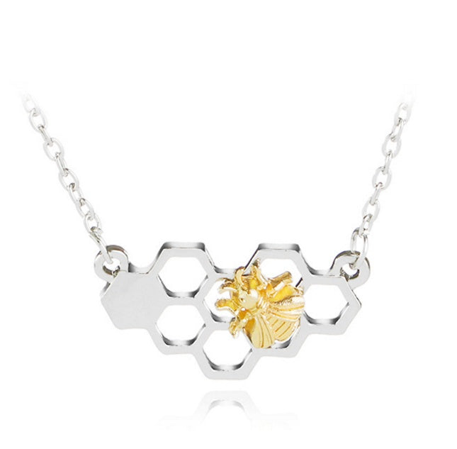 X & P Charm Honeycomb Bee Necklace for Women