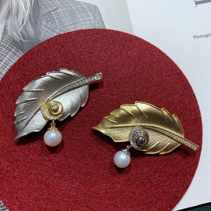 Rhinestone Snail Leaf Brooches for Women