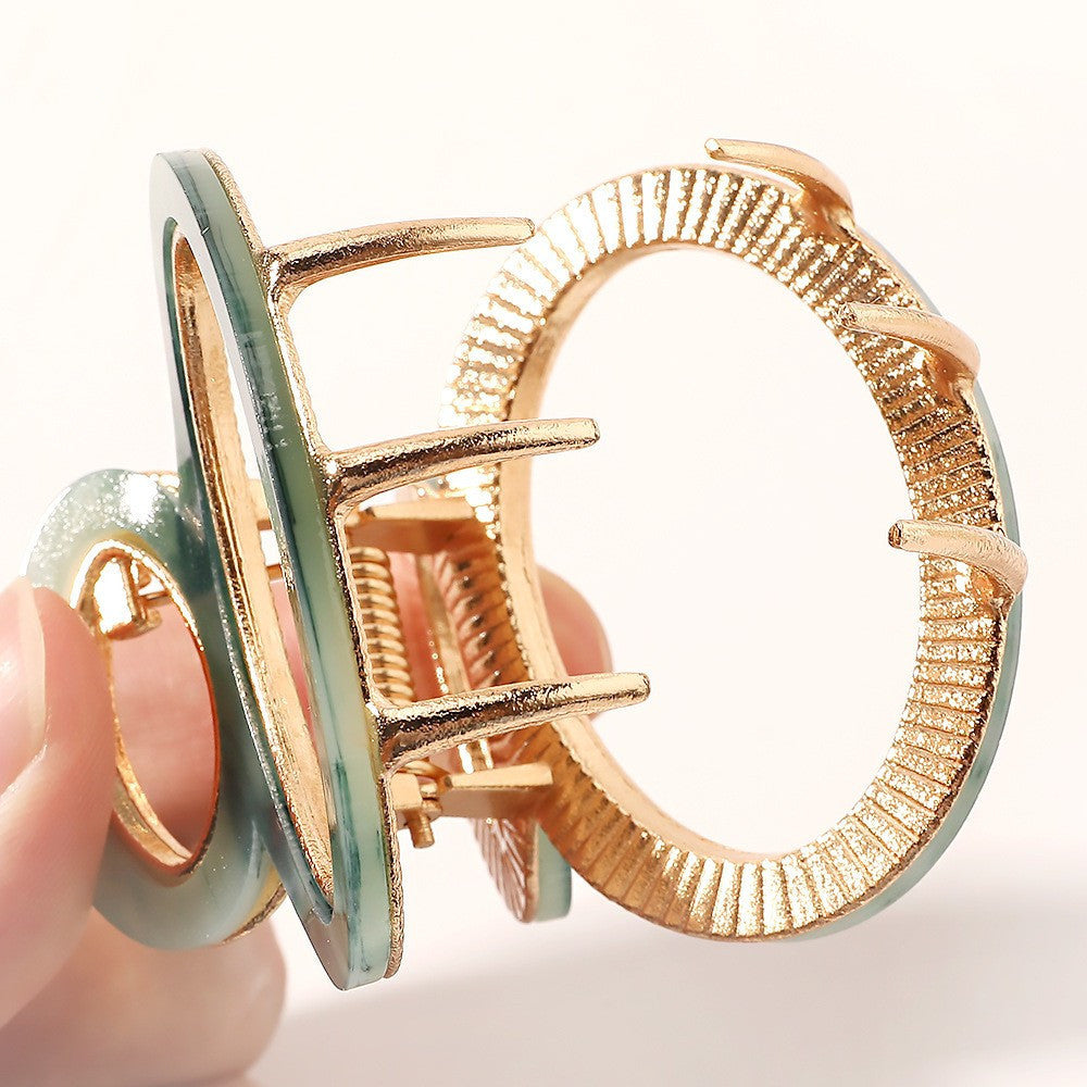 Geometric Hair Claw Hollow Shark Clip