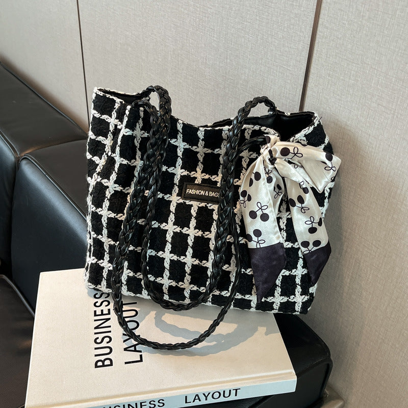 Working Women Commuter Shoulder Bag