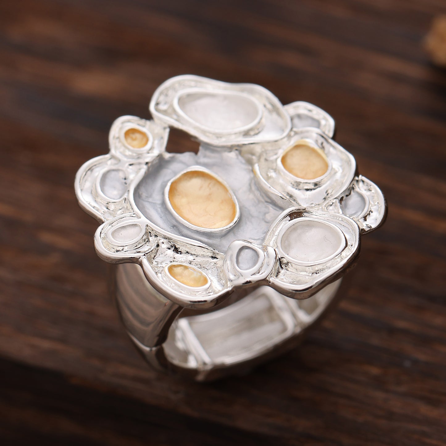 Enamel Geometric Flower Stretch Ring