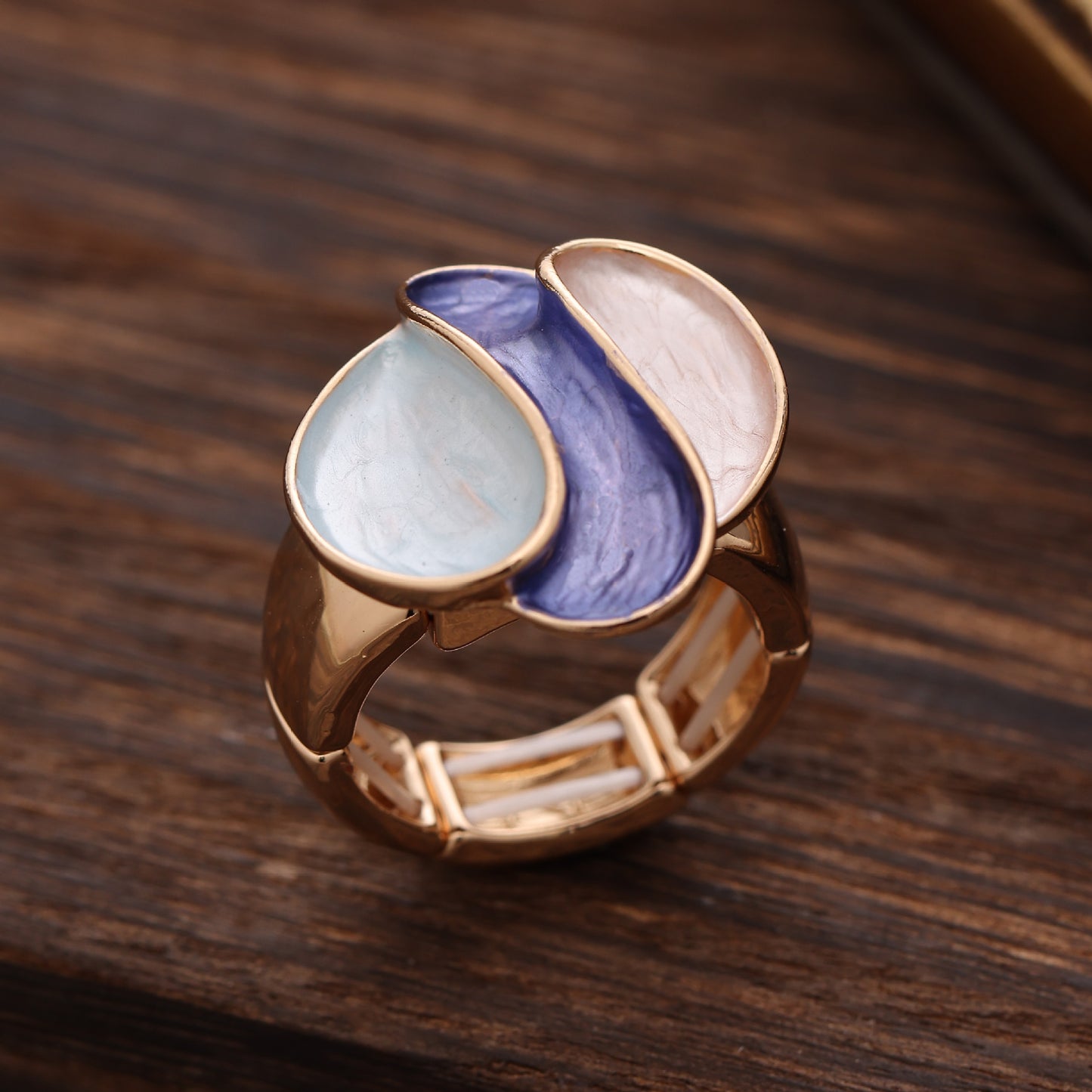 Enamel Geometric Flower Stretch Ring