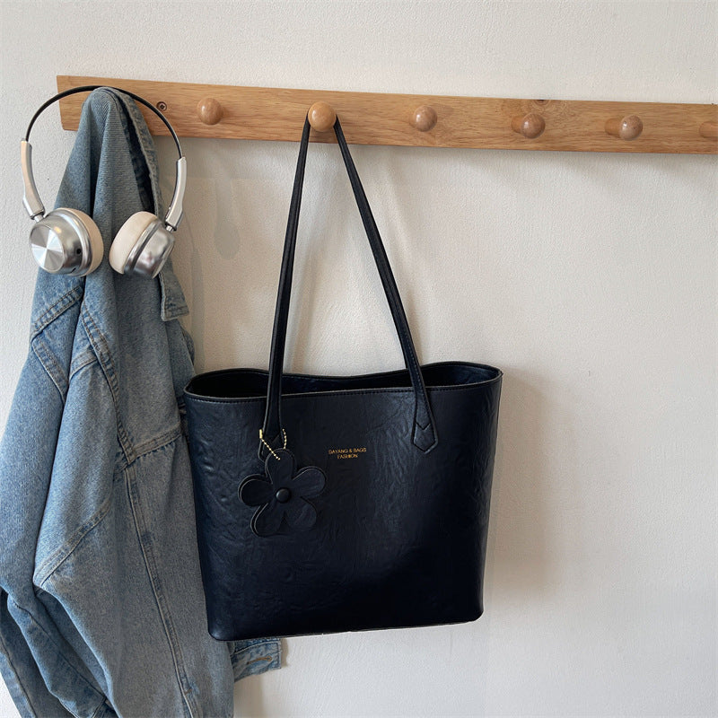 Women's Underarm Bag (Simple Textured Tote Bag)