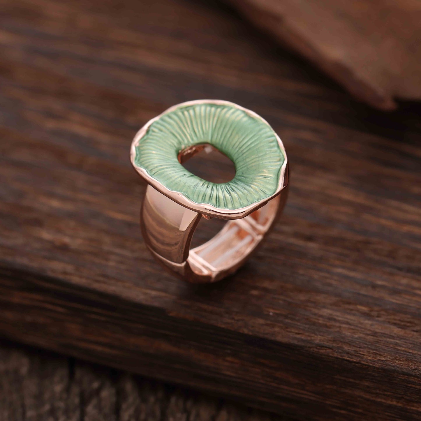 Enamel Geometric Flower Stretch Ring