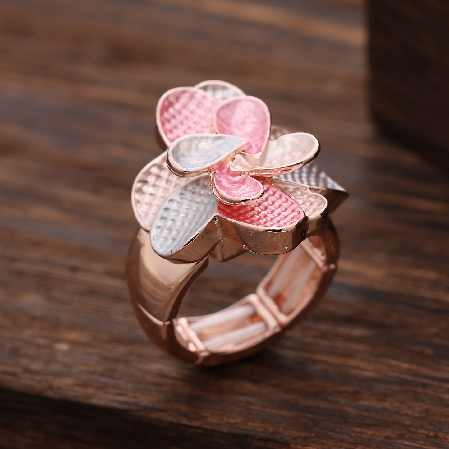 Enamel Geometric Flower Stretch Ring