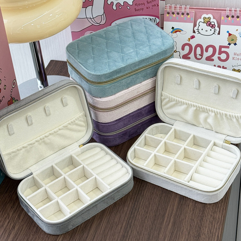 Simple Portable Jewelry Box