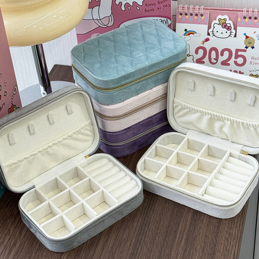 Simple Portable Jewelry Box