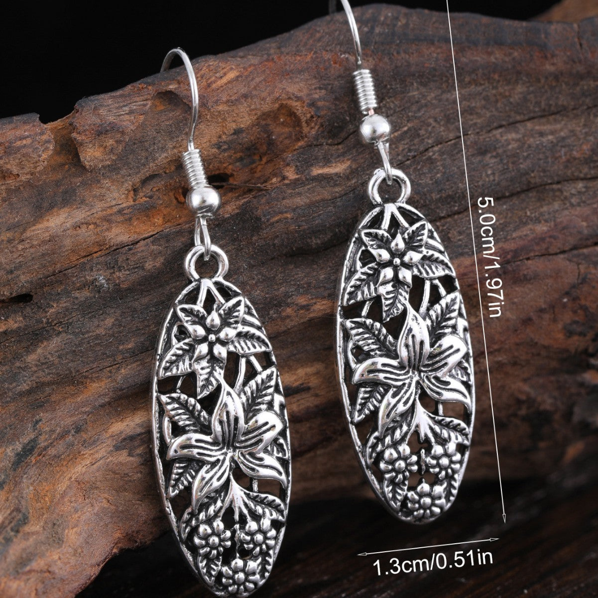 Retro Hollowed Long Water Droplet Earrings