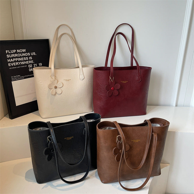 Women's Underarm Bag (Simple Textured Tote Bag)