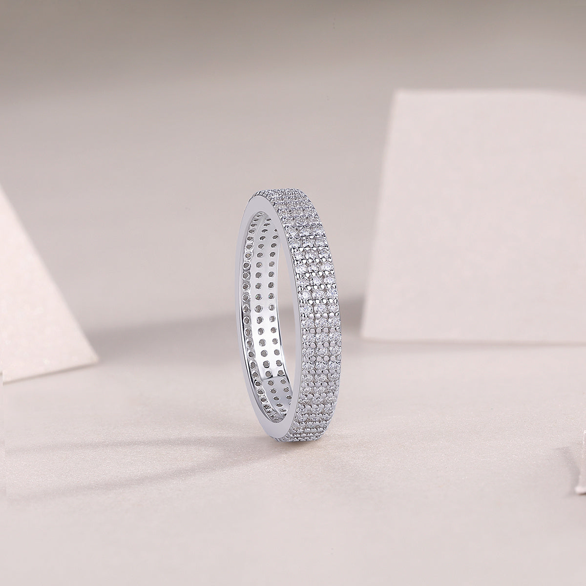 Light Up The Moments - A Fashionable Jewelry Ring Set