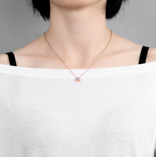 Trendy Chain Link Necklace with Big Cubic Zirconia