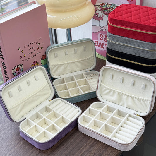 Simple Portable Jewelry Box