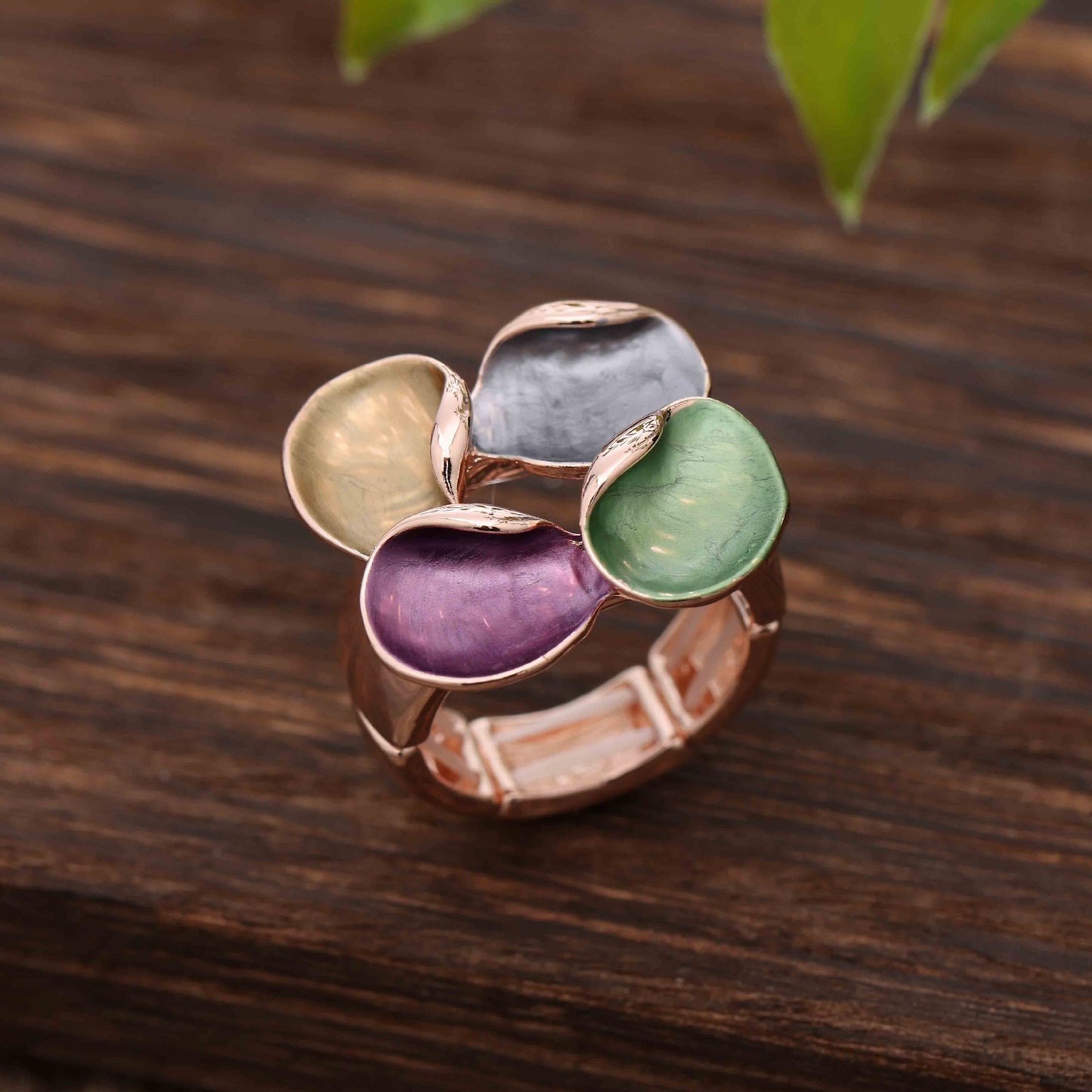 Enamel Geometric Flower Stretch Ring