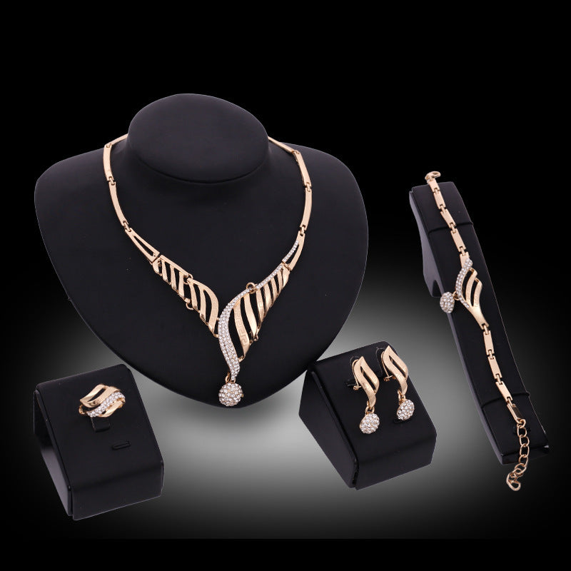 4-Piece Jewelry Set Fashion Alloy (Necklace - Earrings - Bracelet)