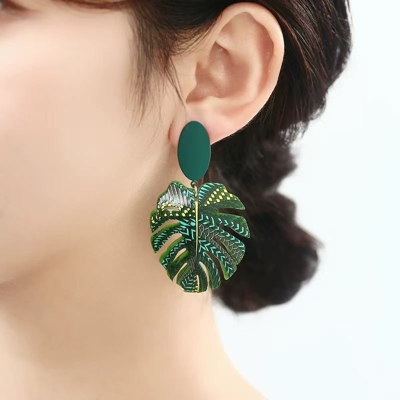 Green Palm Leaf Design Earrings